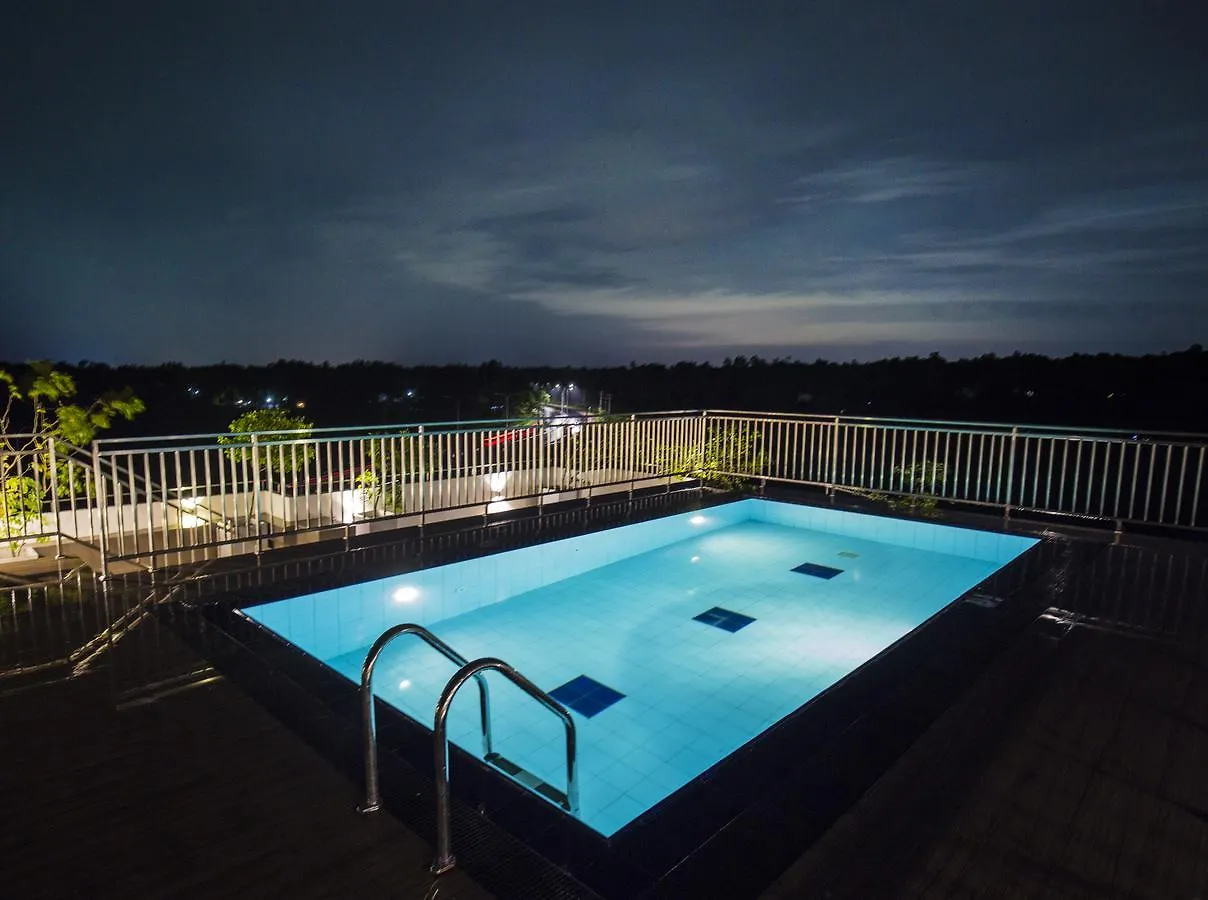 Grand 7 Hotel -Kesbewa Piliyandala