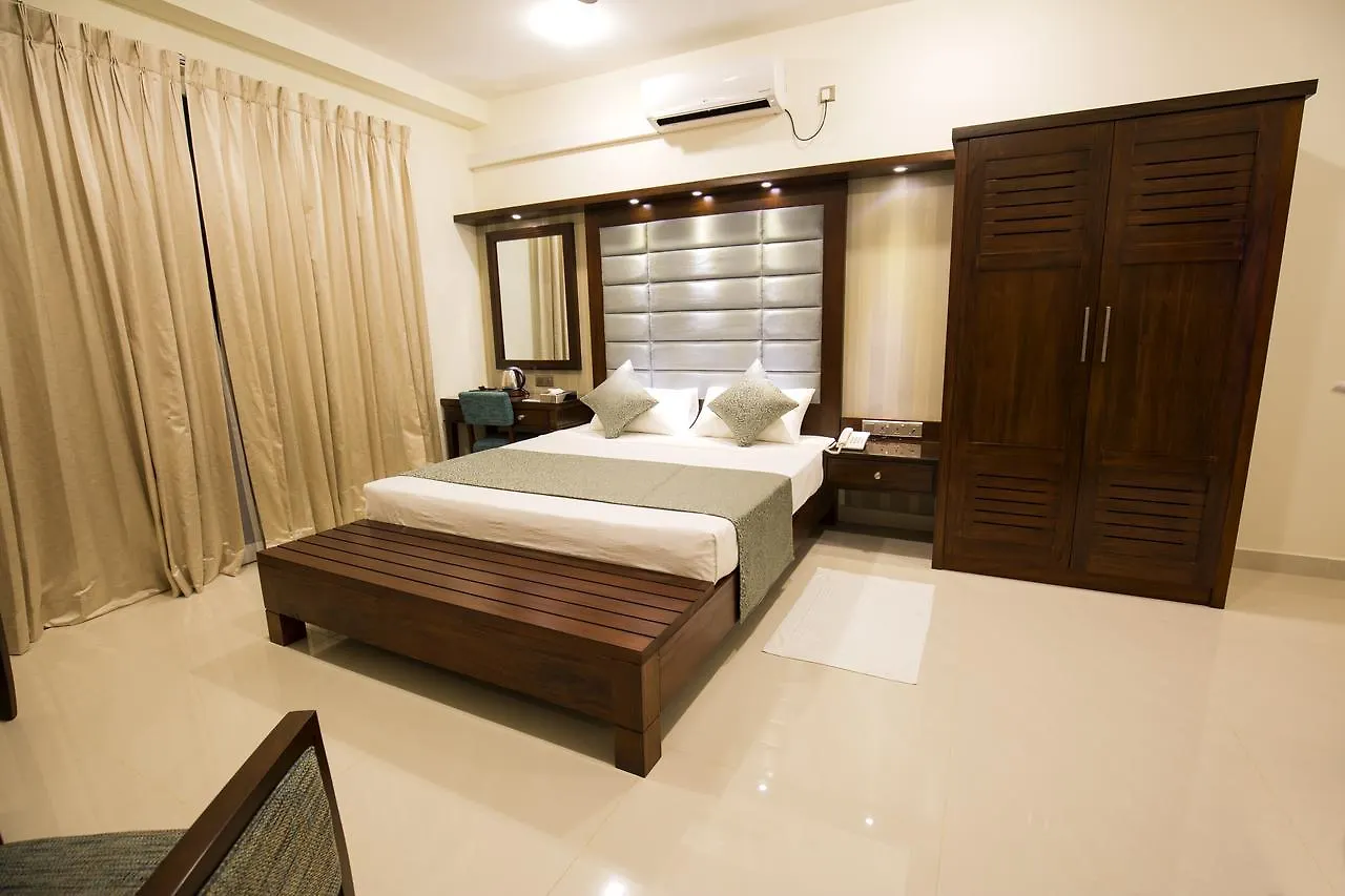 ***  Grand 7 Hotel -Kesbewa Piliyandala Sri Lanka