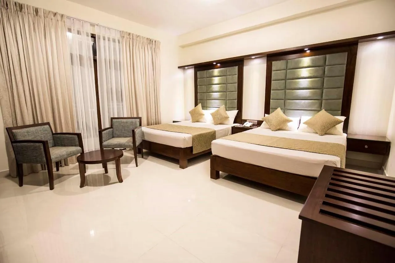 Grand 7 Hotel -Kesbewa Piliyandala 3*,  Sri Lanka